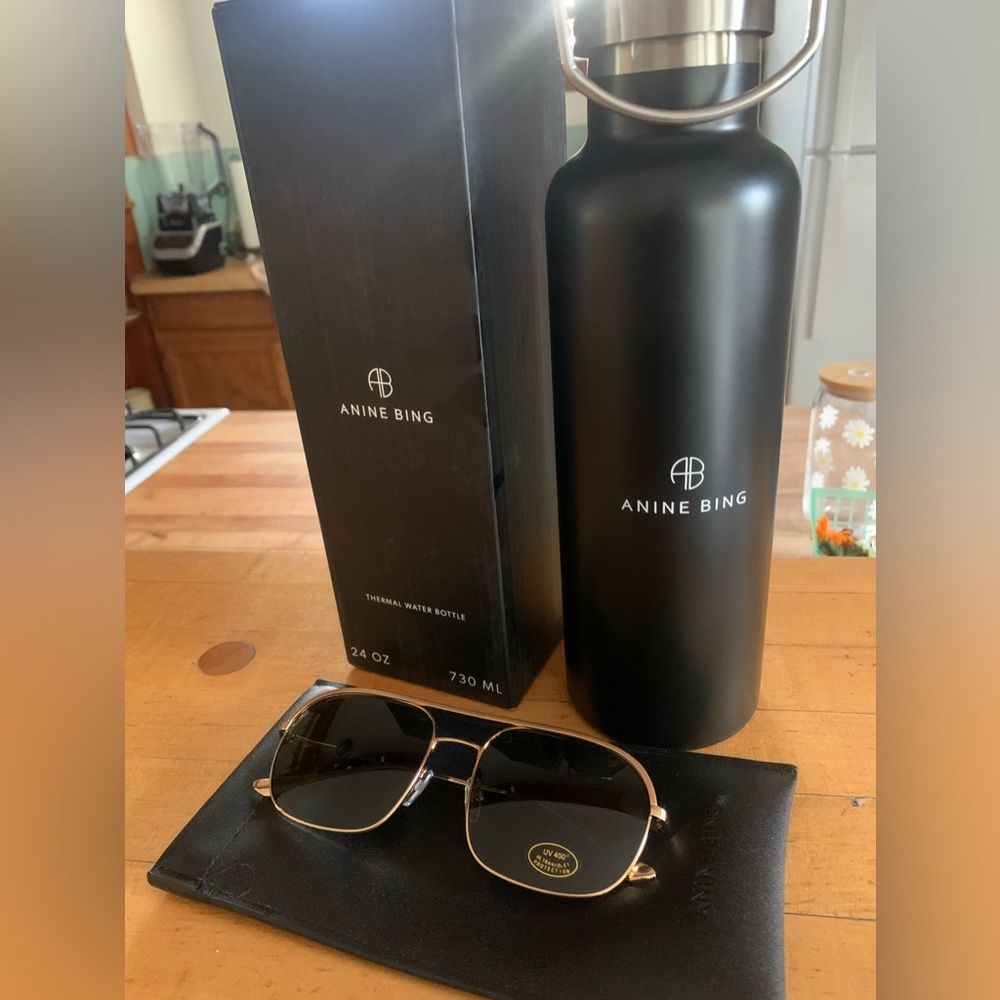 Brand new Anine Bing insulated water bottle and aviator sunglasses bundl…